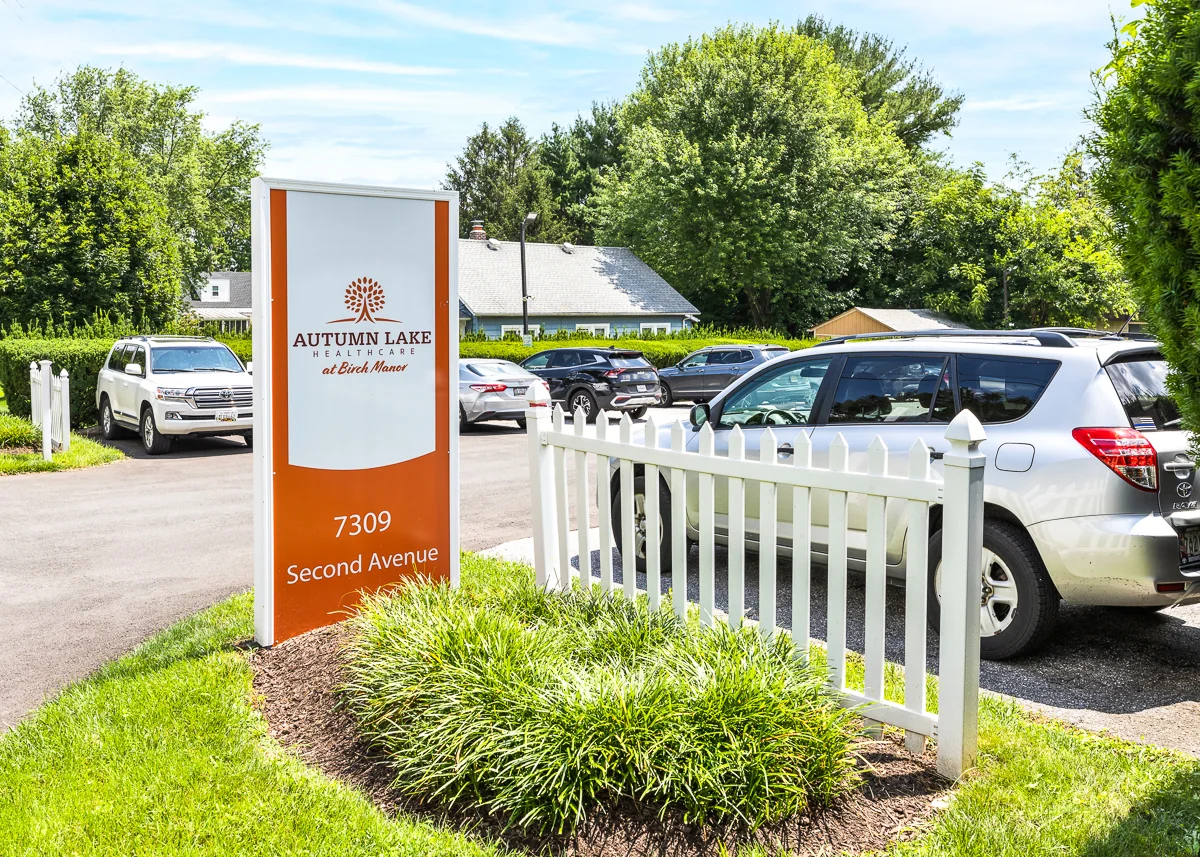 AUTUMN LAKE HEALTHCARE AT BIRCH MANOR