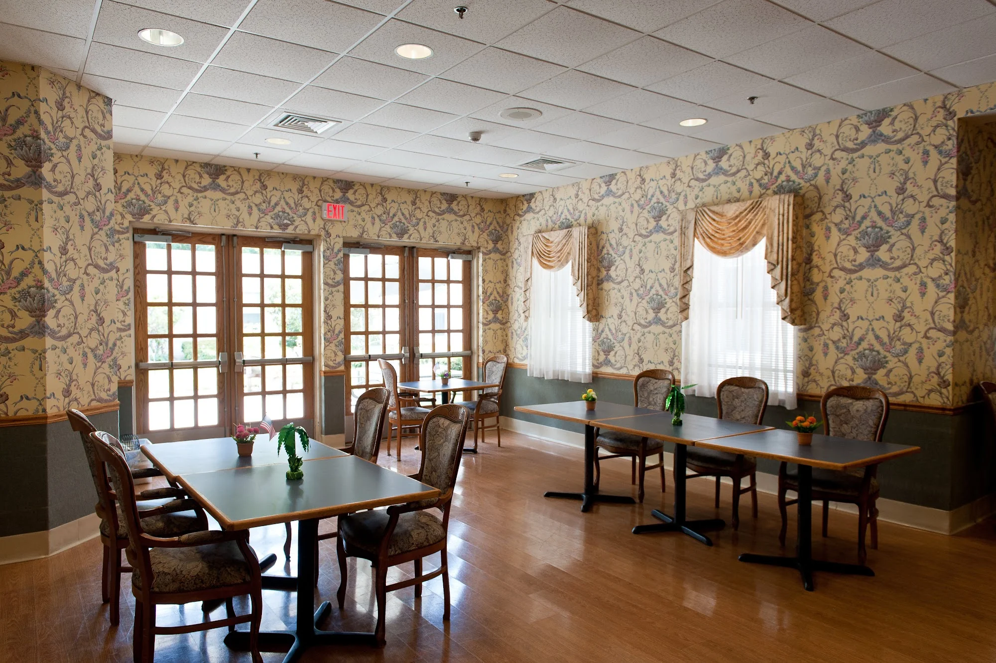 AUTUMN LAKE HEALTHCARE AT BUCKS HILL