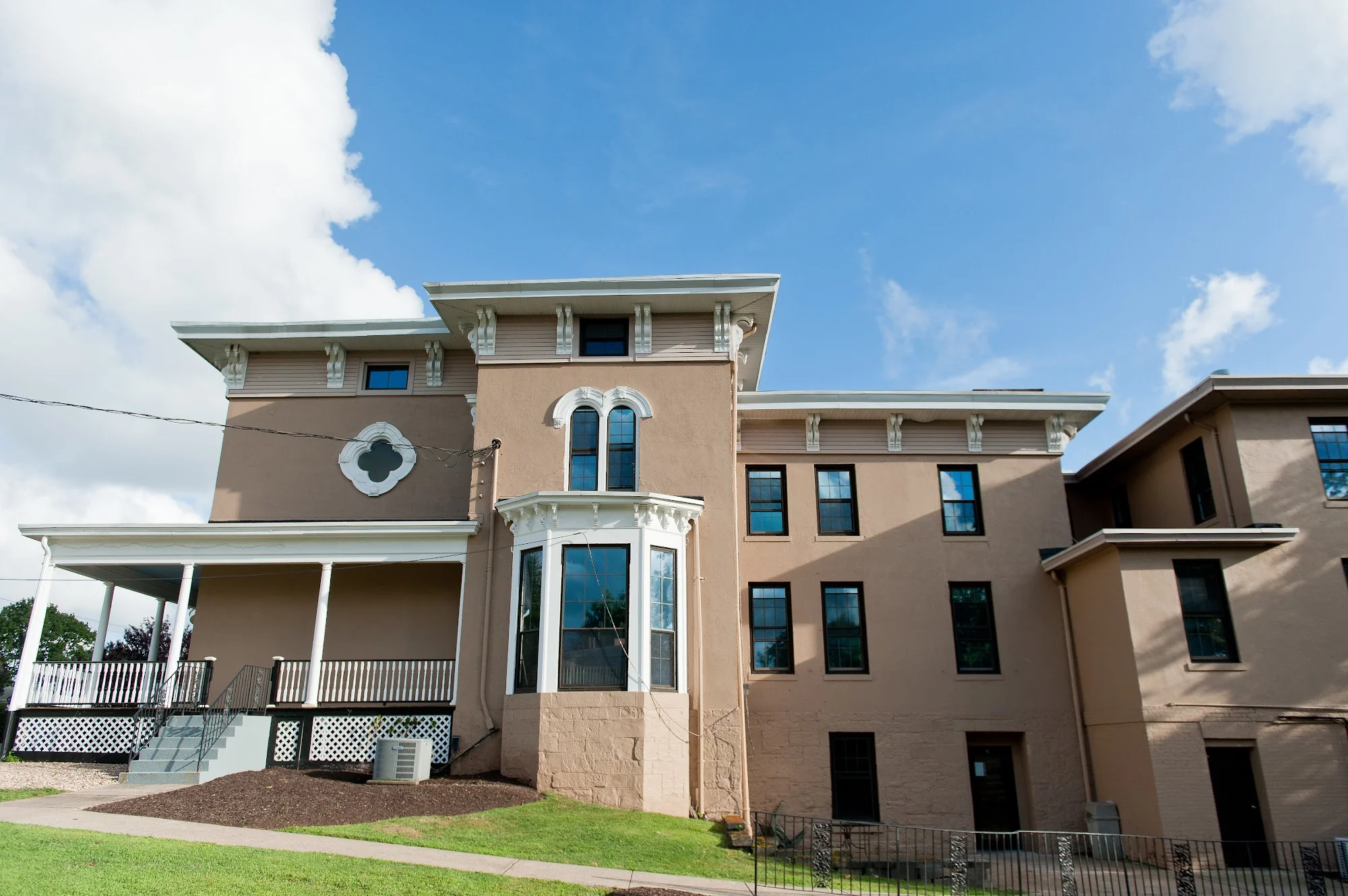 AUTUMN LAKE HEALTHCARE AT CROMWELL