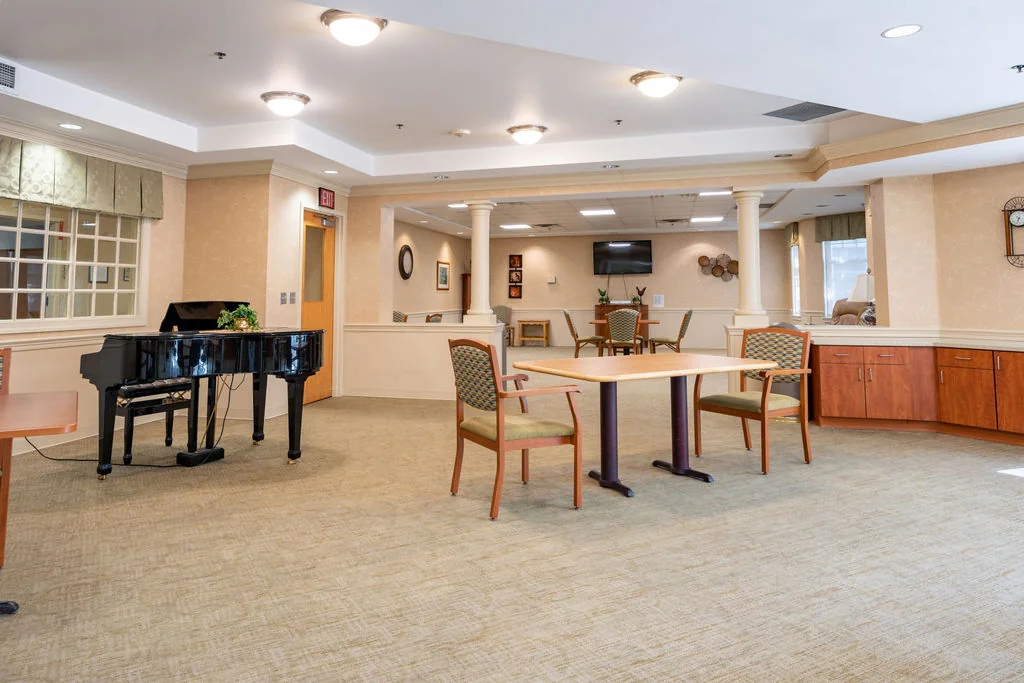 Autumn Lake Healthcare at Glade Valley - Skilled Nursing photo