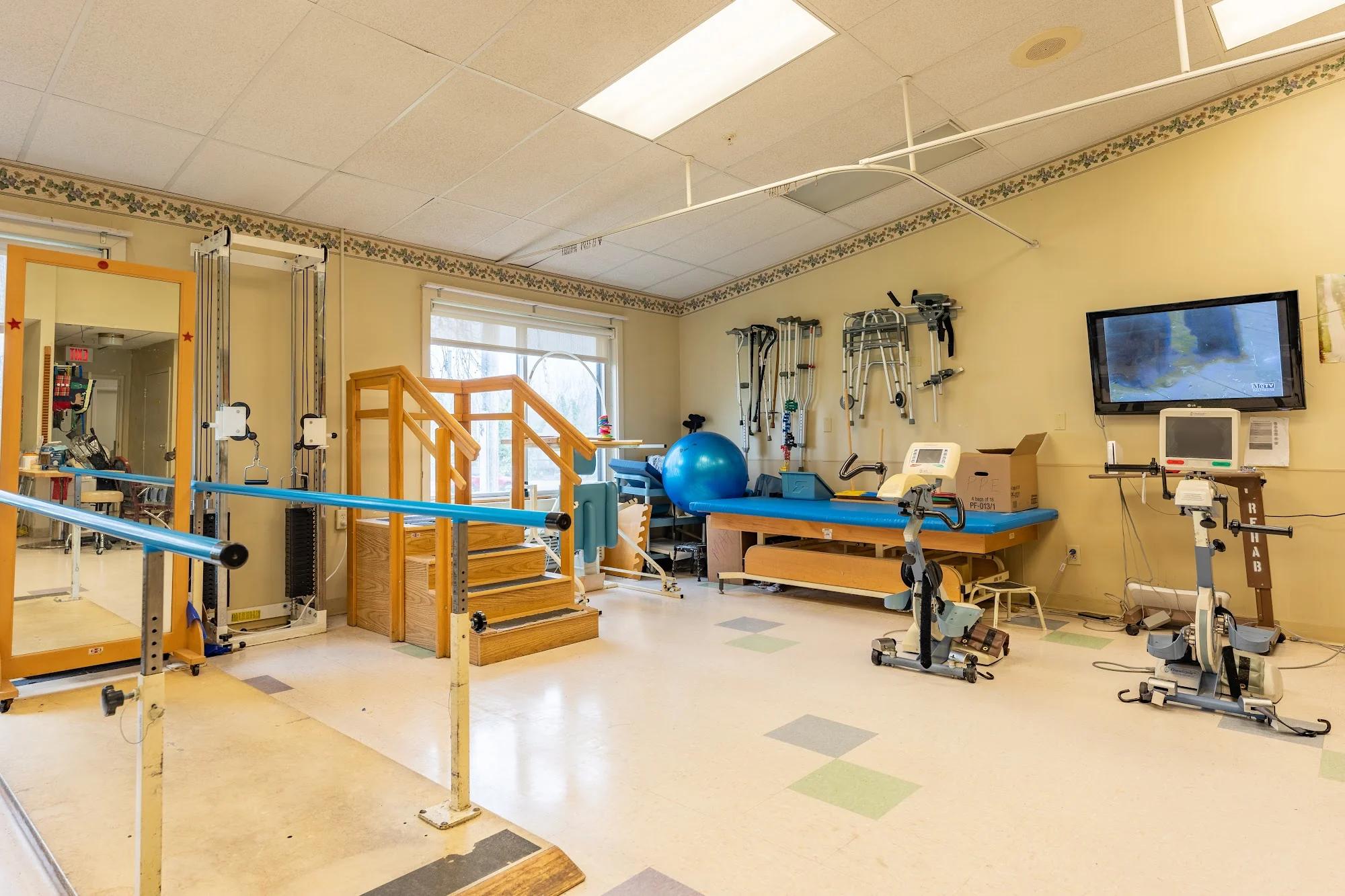 AUTUMN LAKE HEALTHCARE AT HOMEWOOD