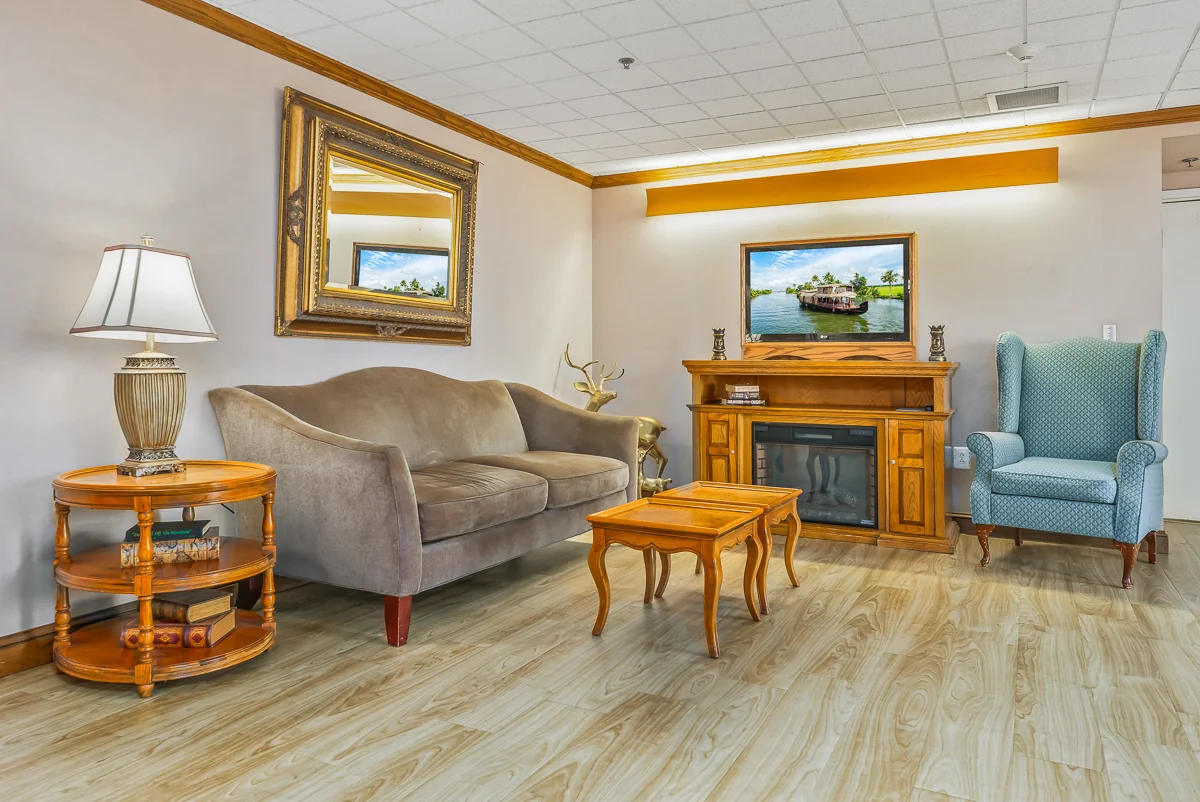 AUTUMN LAKE HEALTHCARE AT LONG VIEW