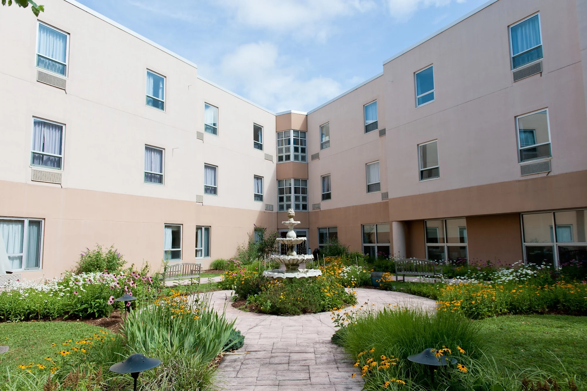 AUTUMN LAKE HEALTHCARE AT NORWALK