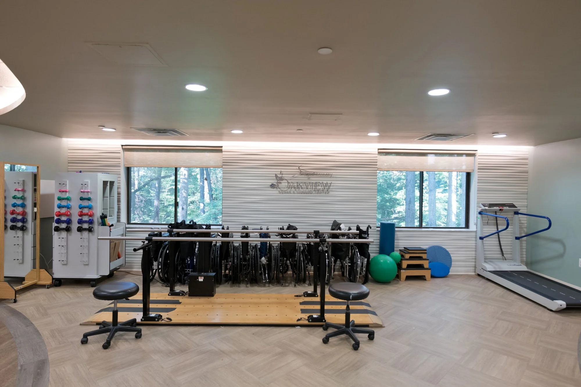 AUTUMN LAKE HEALTHCARE AT OAKVIEW