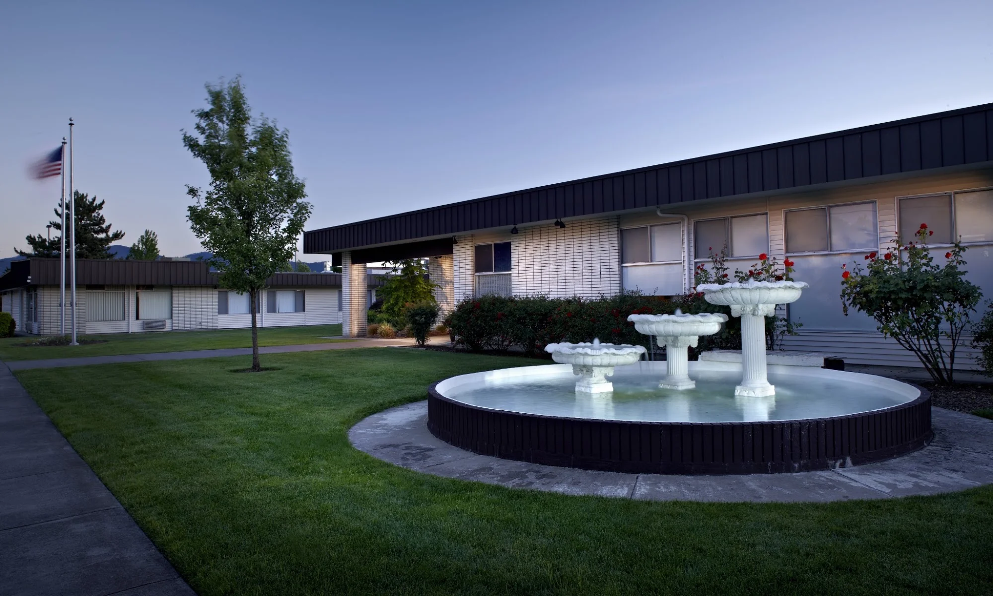 AVAMERE AT THREE FOUNTAINS