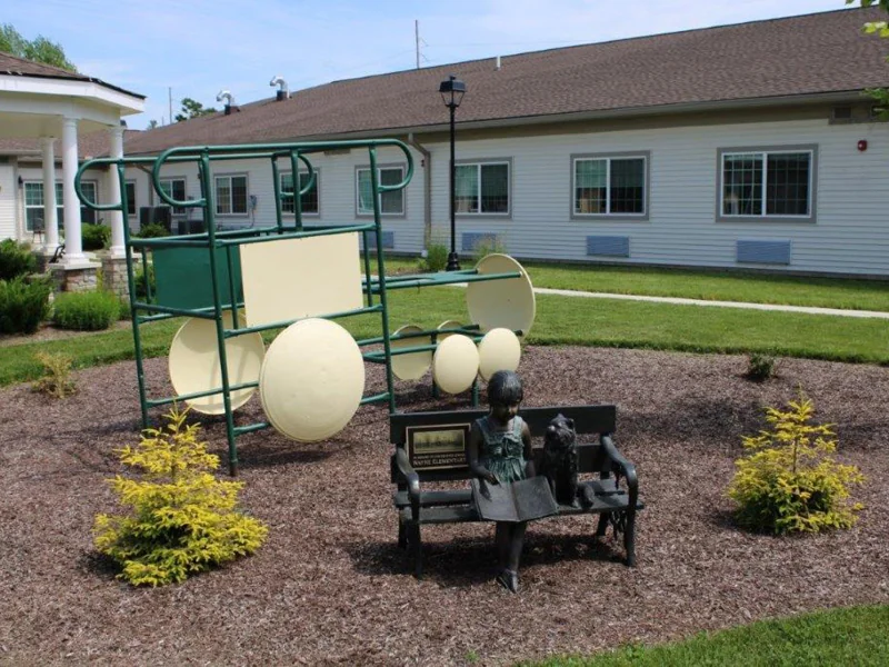 AVENUE AT WOOSTER