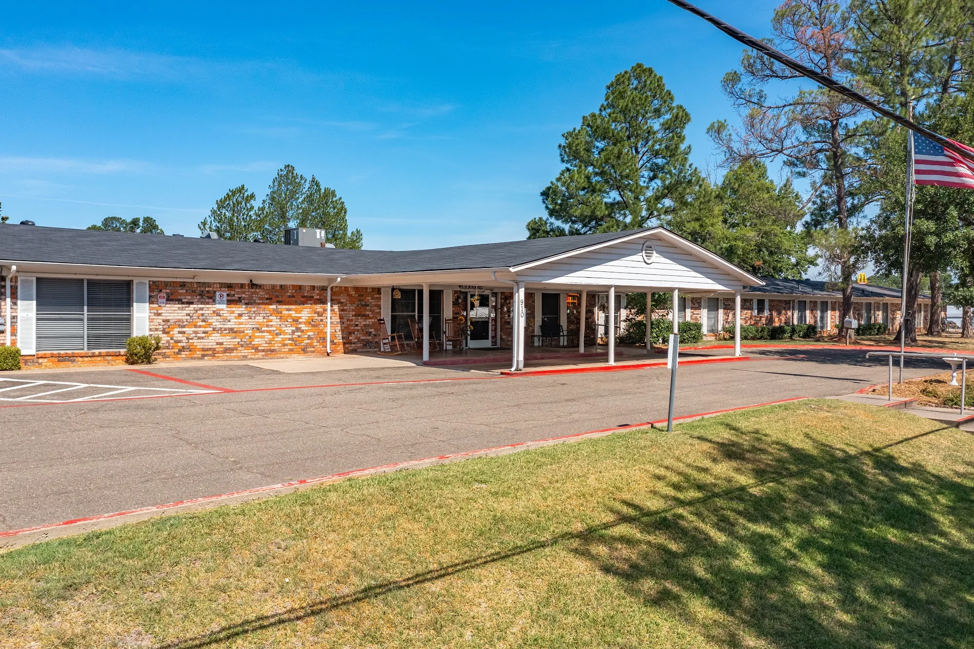 AVIR AT WINNSBORO