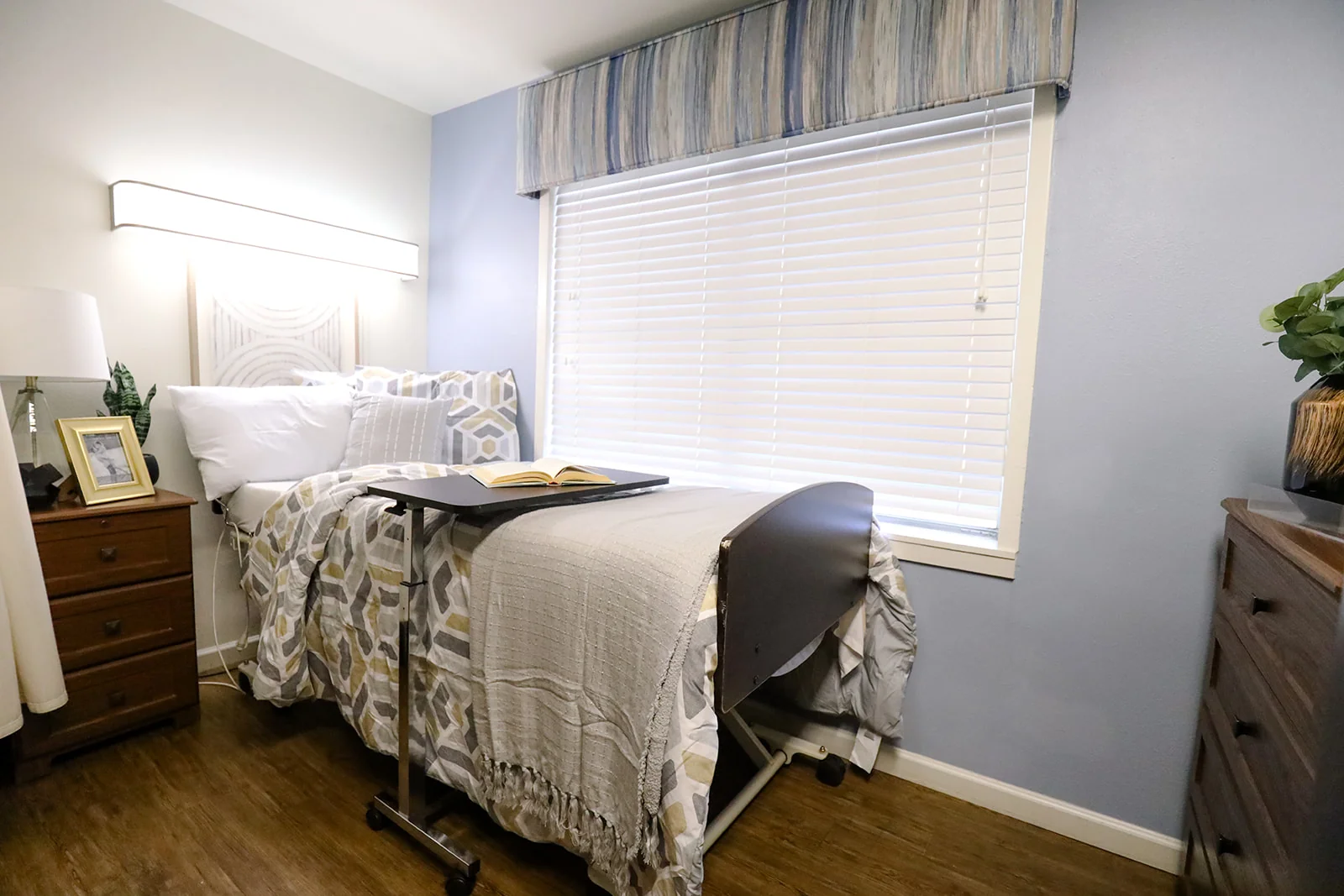 BAY RIDGE HEALTHCARE CENTER