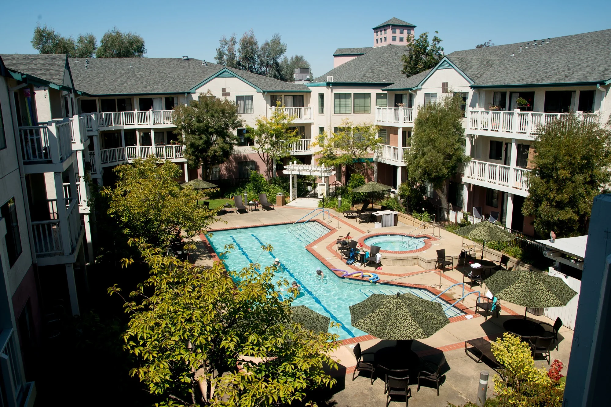 BAYWOOD COURT HEALTH CENTER
