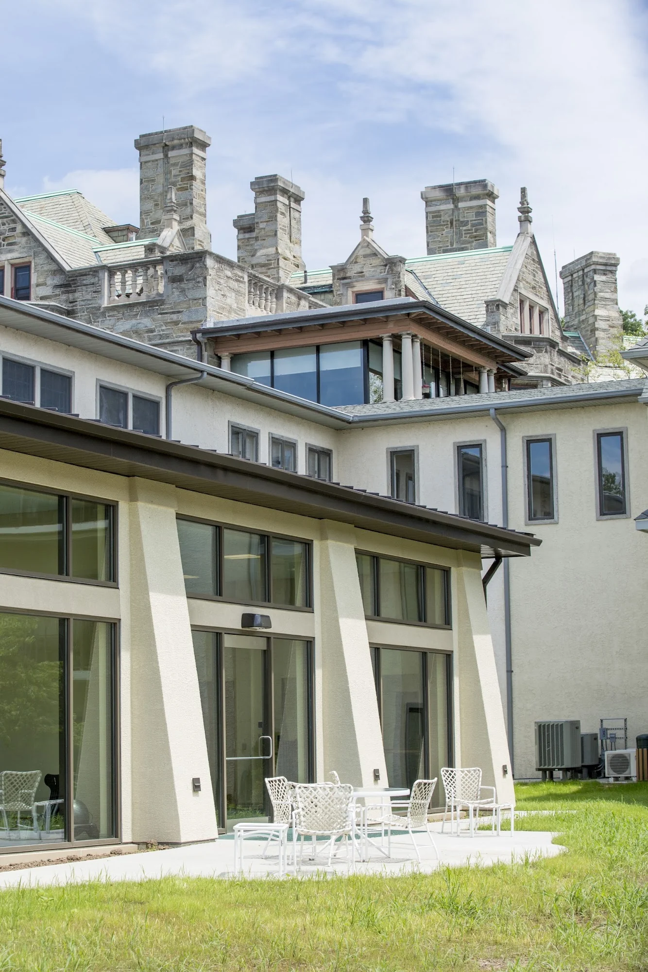BEAUMONT AT BRYN MAWR