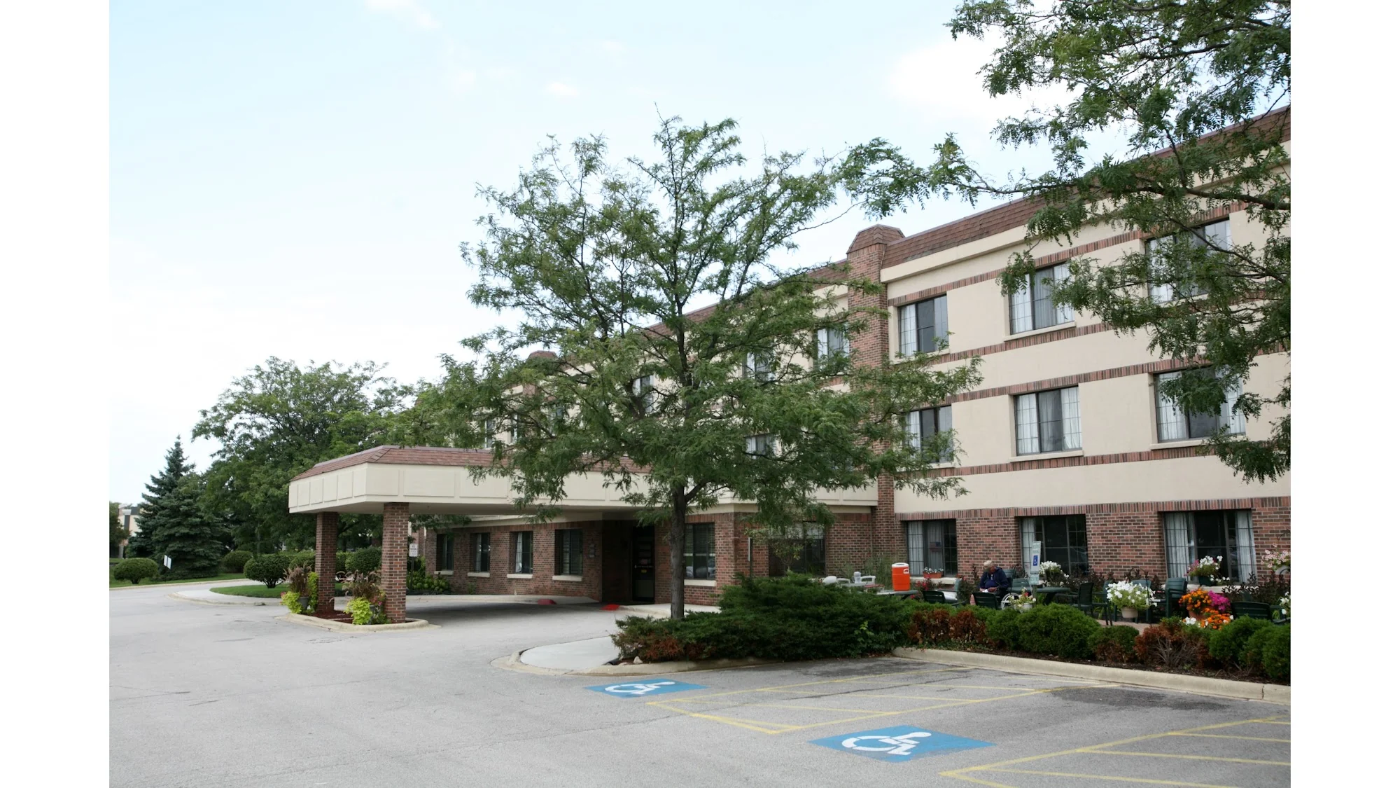 BELLA TERRA SCHAUMBURG