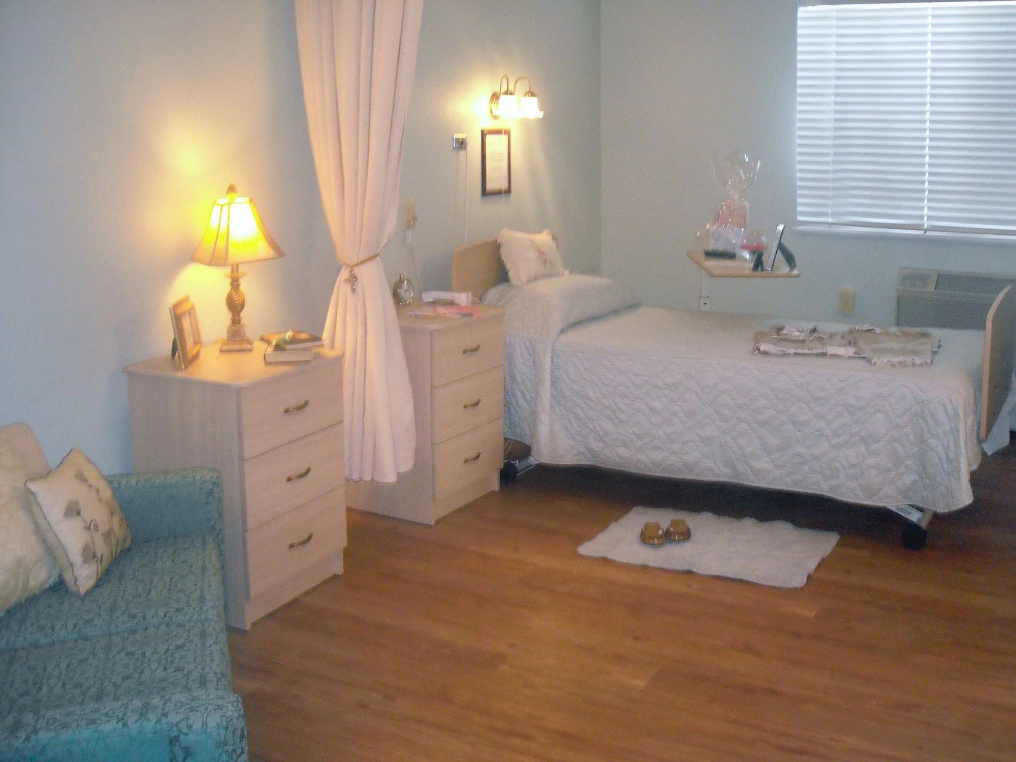 BERKLEY MANOR CARE CENTER