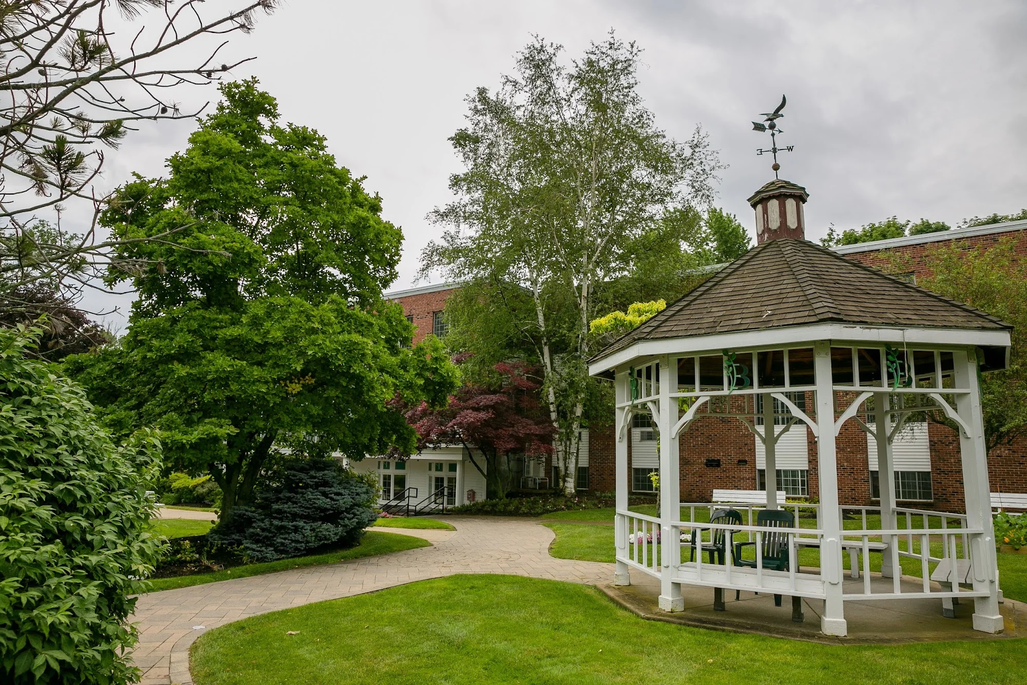 BRENTWOOD REHABILITATION AND HEALTHCARE CTR (THE)