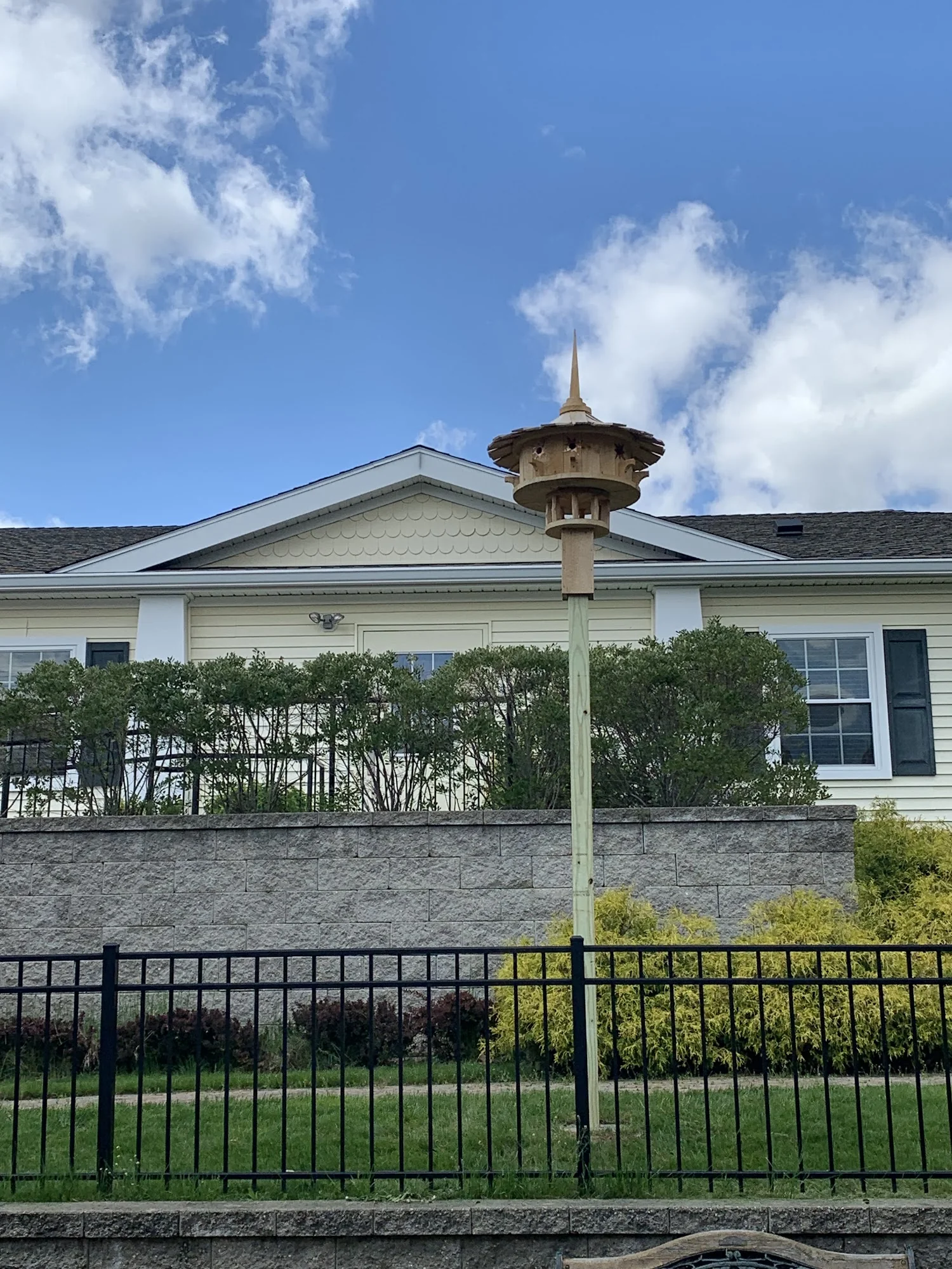BRIARCLIFFE MANOR