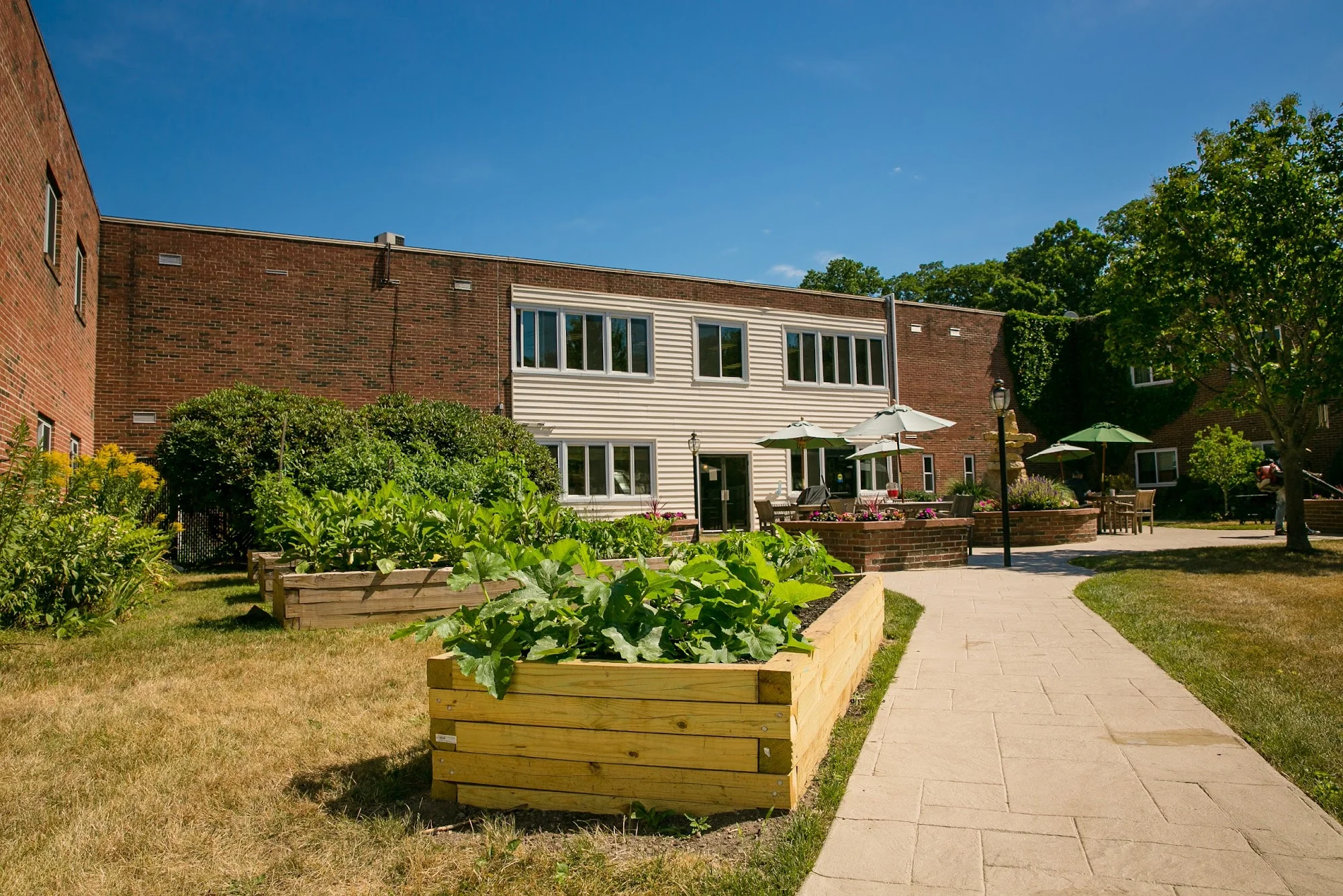 BRIARWOOD REHABILITATION & HEALTHCARE CENTER