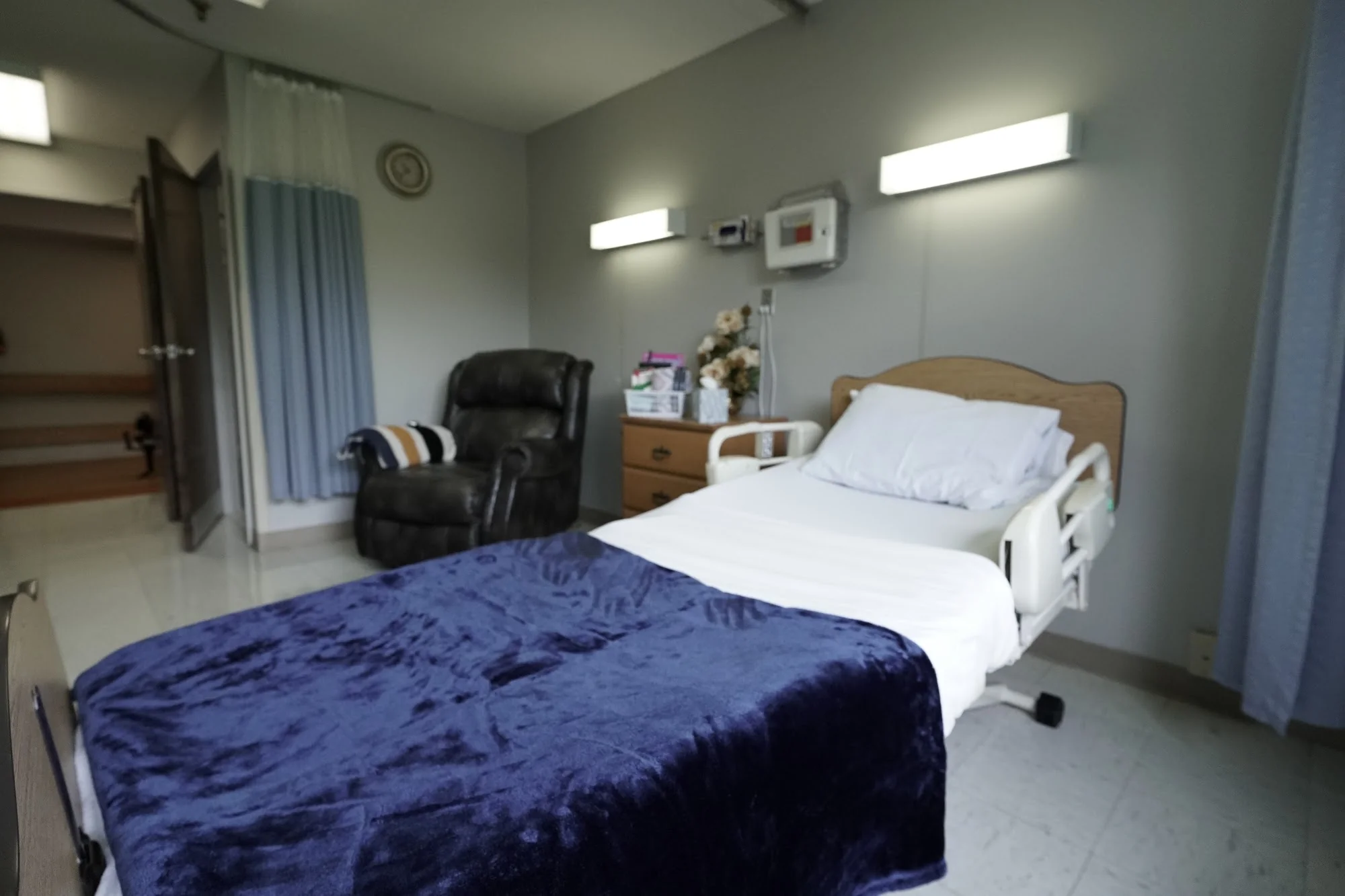 CAMDEN HEALTHCARE & REHAB CENTER