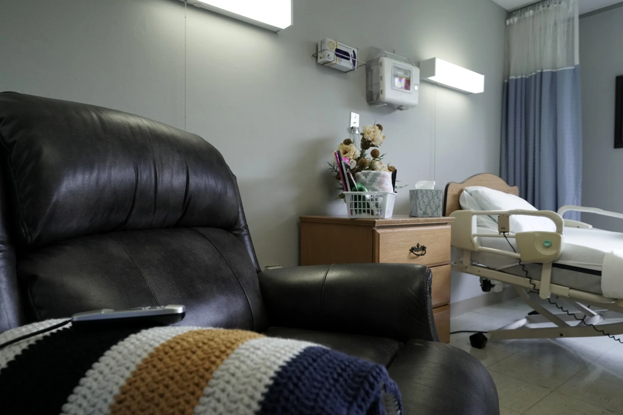 CAMDEN HEALTHCARE & REHAB CENTER