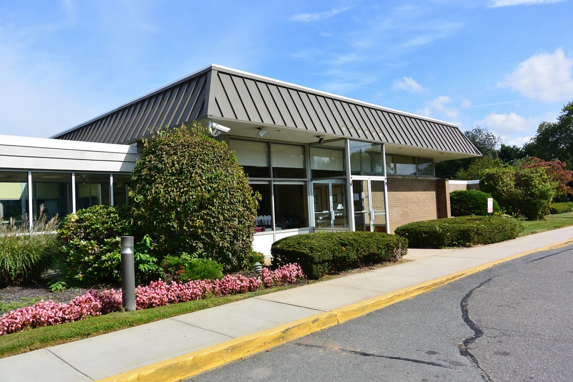CARILLON NURSING AND REHABILITATION CENTER