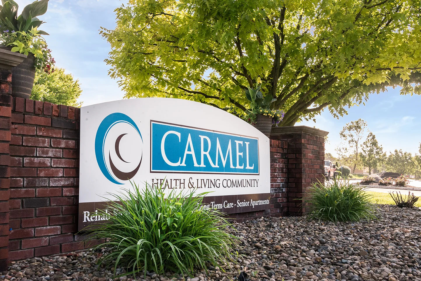 CARMEL HEALTH & LIVING COMMUNITY