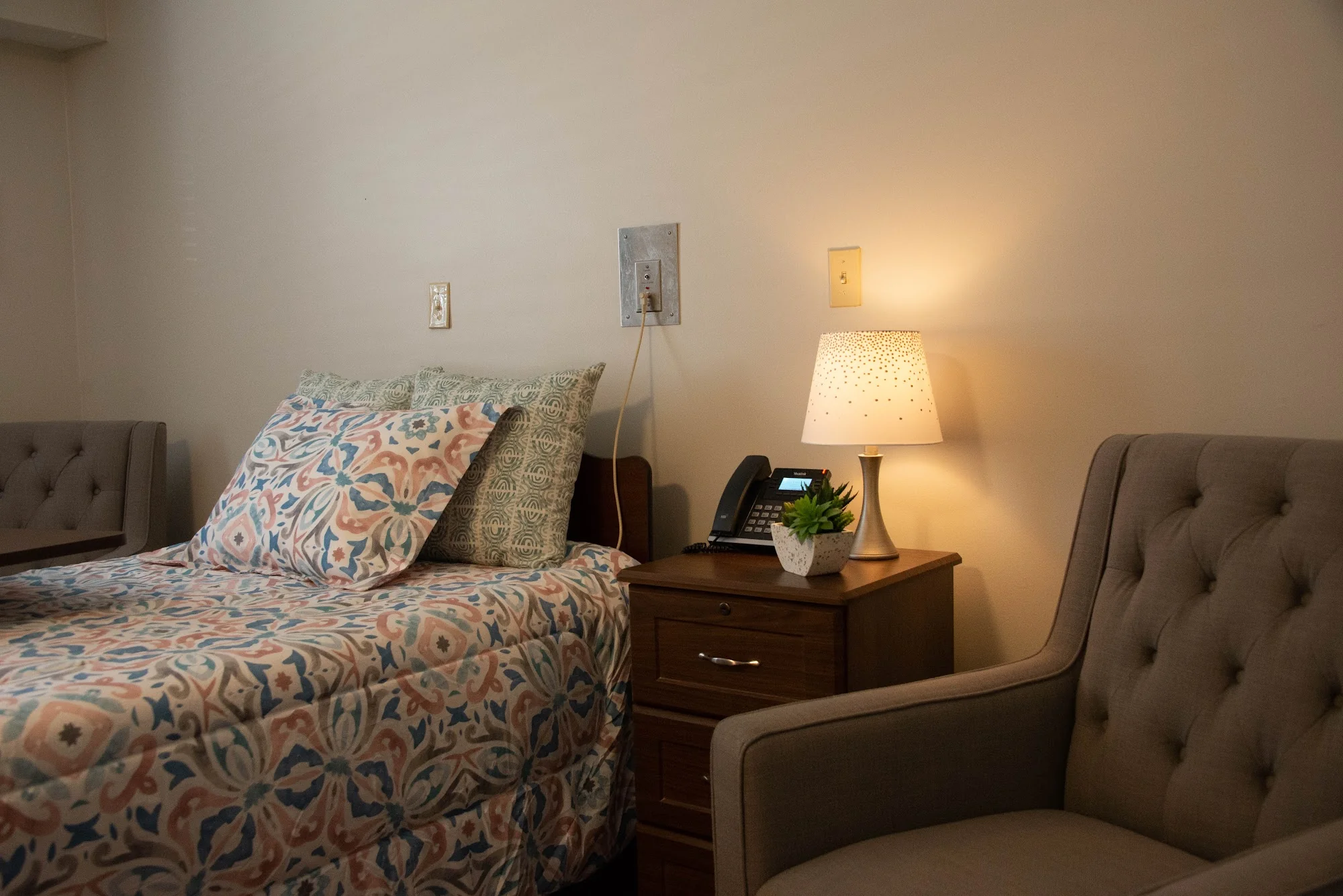 CARMEL HEALTH & LIVING COMMUNITY