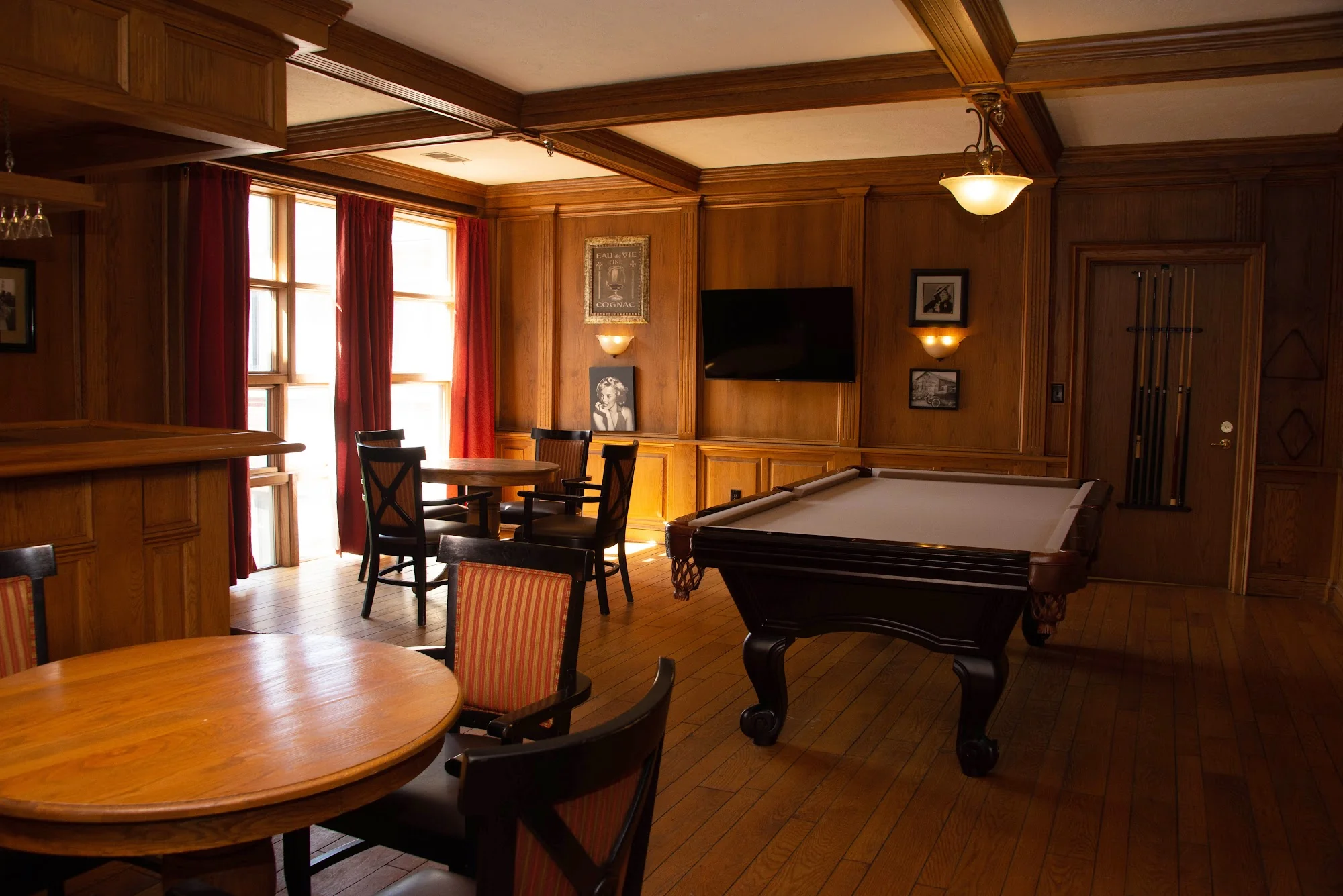 CARMEL HEALTH & LIVING COMMUNITY