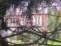 CAROLINE KLINE GALLAND HOME