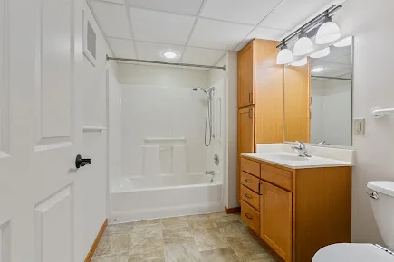 CARONDELET VILLAGE CARE CENTER