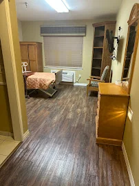 CARRIAGE HOUSE MANOR