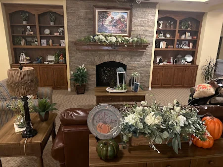 CARRIAGE HOUSE MANOR
