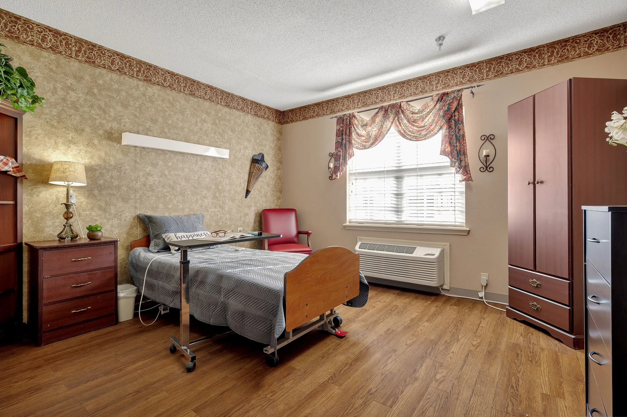 CASTLE PINES HEALTH AND REHABILITATION
