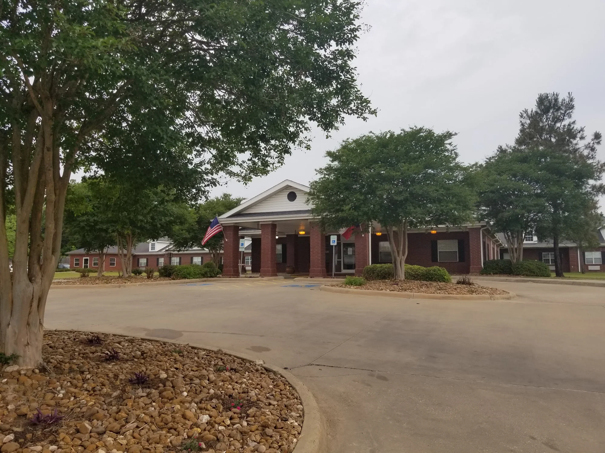 CASTLE PINES HEALTH AND REHABILITATION