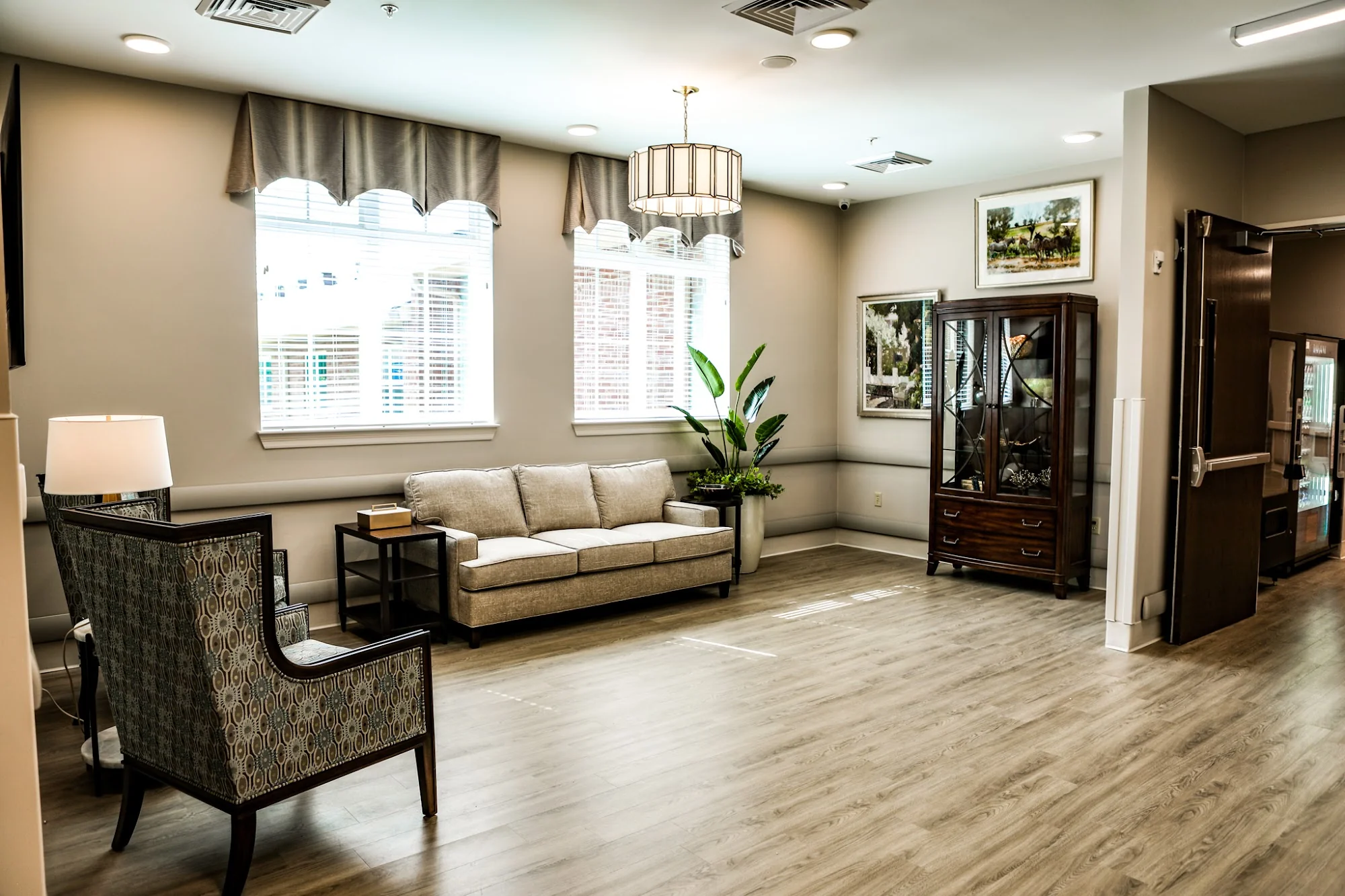 CENTRAL GUEST HOUSE HEALTHCARE & REHABILITATION CE