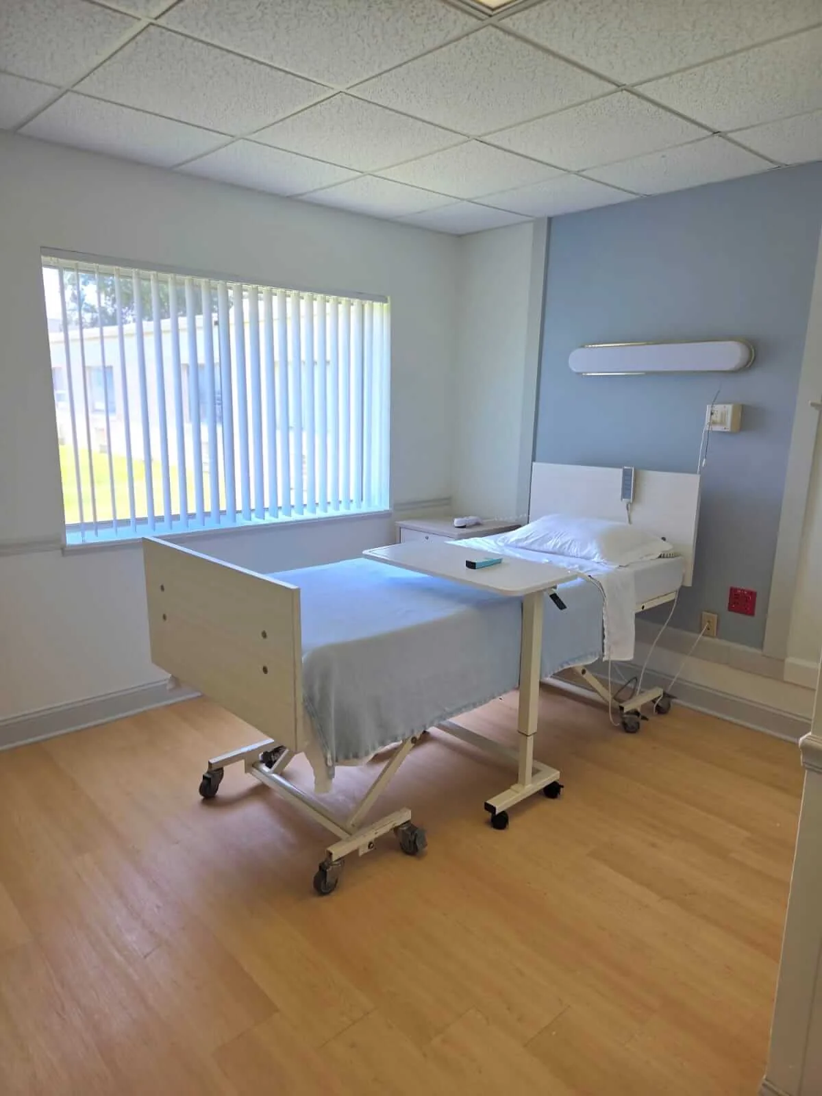 CHARLOTTE BAY REHAB AND CARE CENTER