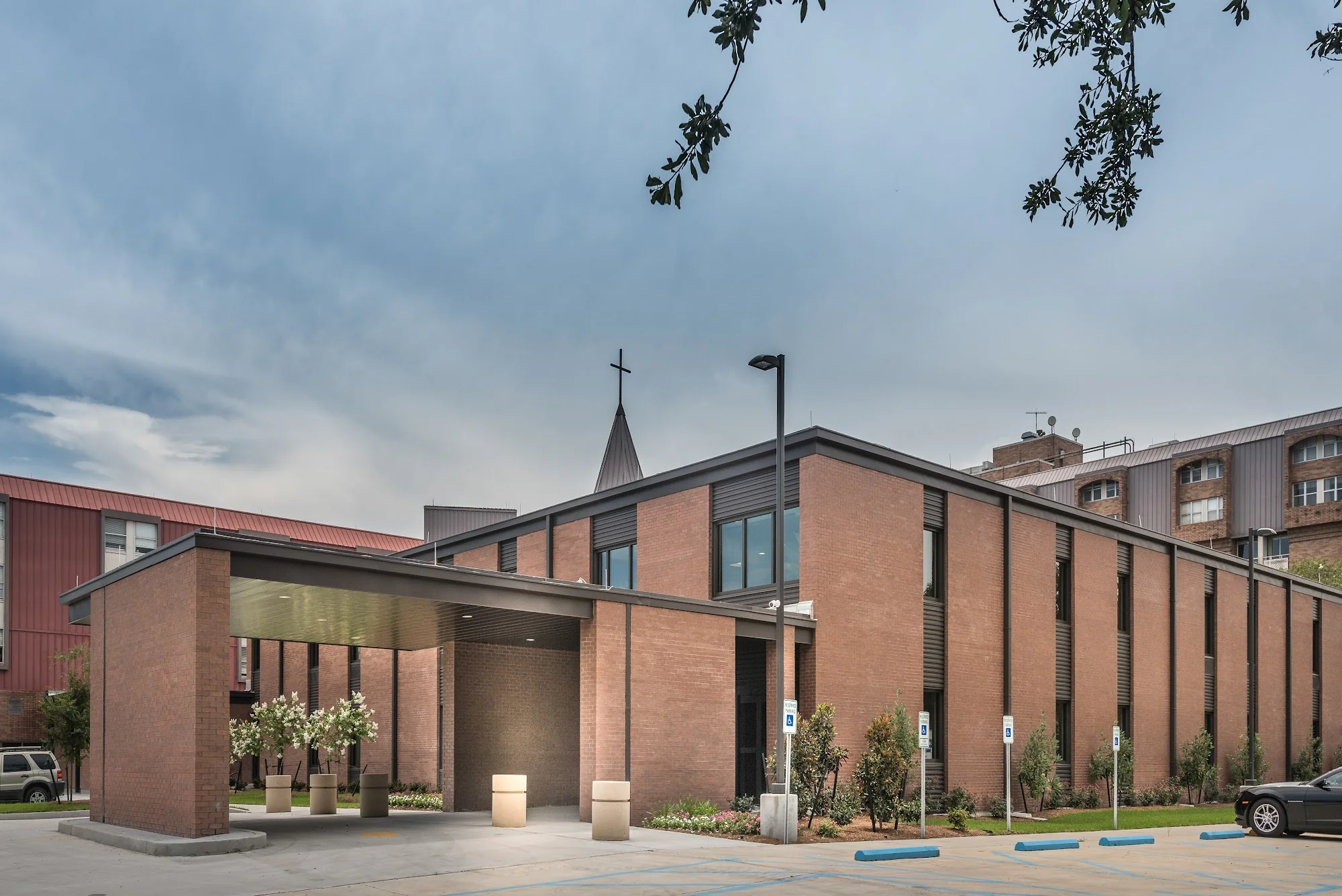 CHATEAU DE NOTRE DAME COMMUNITY CARE CENTER
