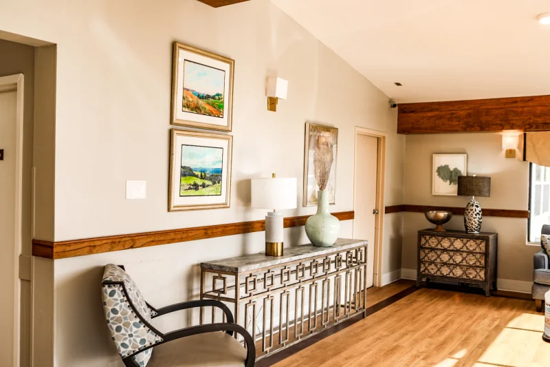 CHATEAU LIVING CENTER