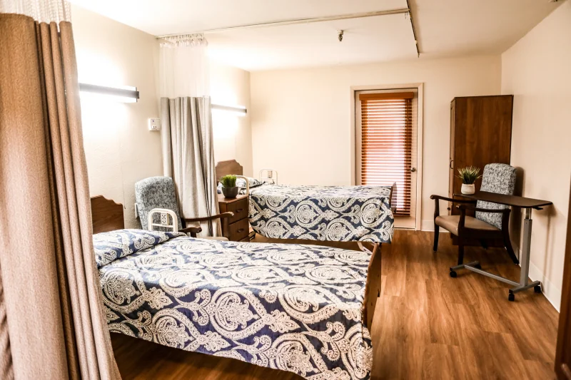 CHATEAU LIVING CENTER