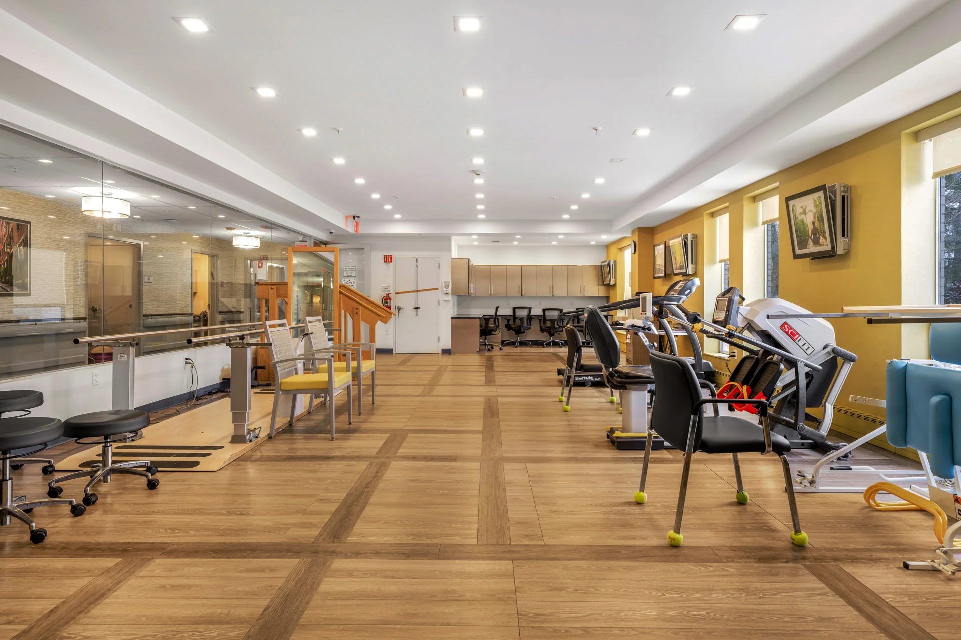 CHESTNUT WOODS REHABILITATION AND HEALTHCARE CTR