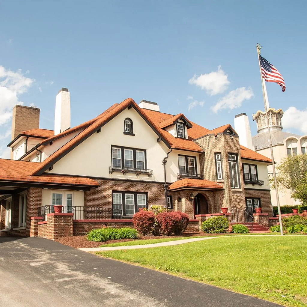 CLEPPER MANOR