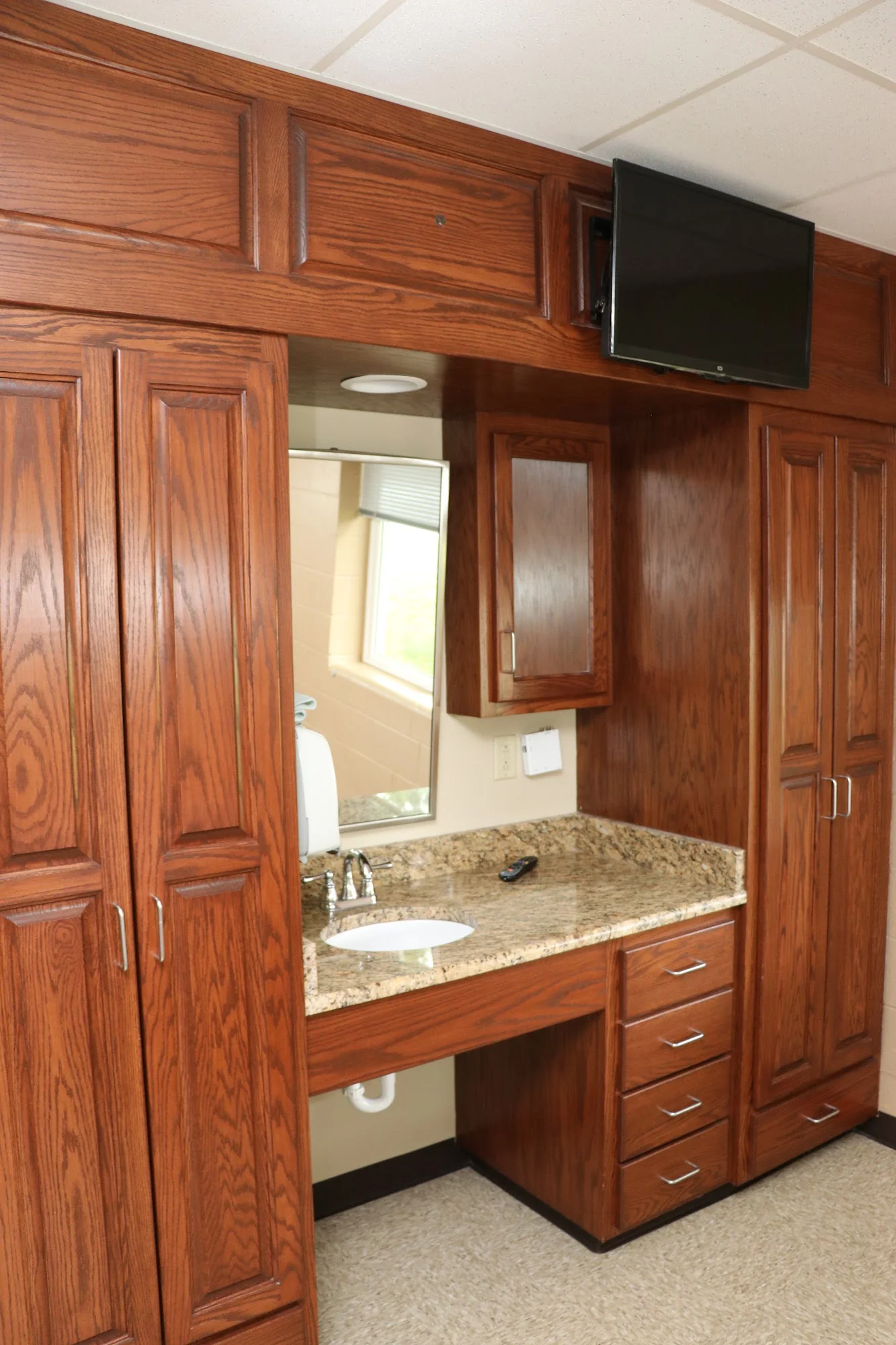 COMMUNITY SPRINGS HEALTHCARE FACILITY