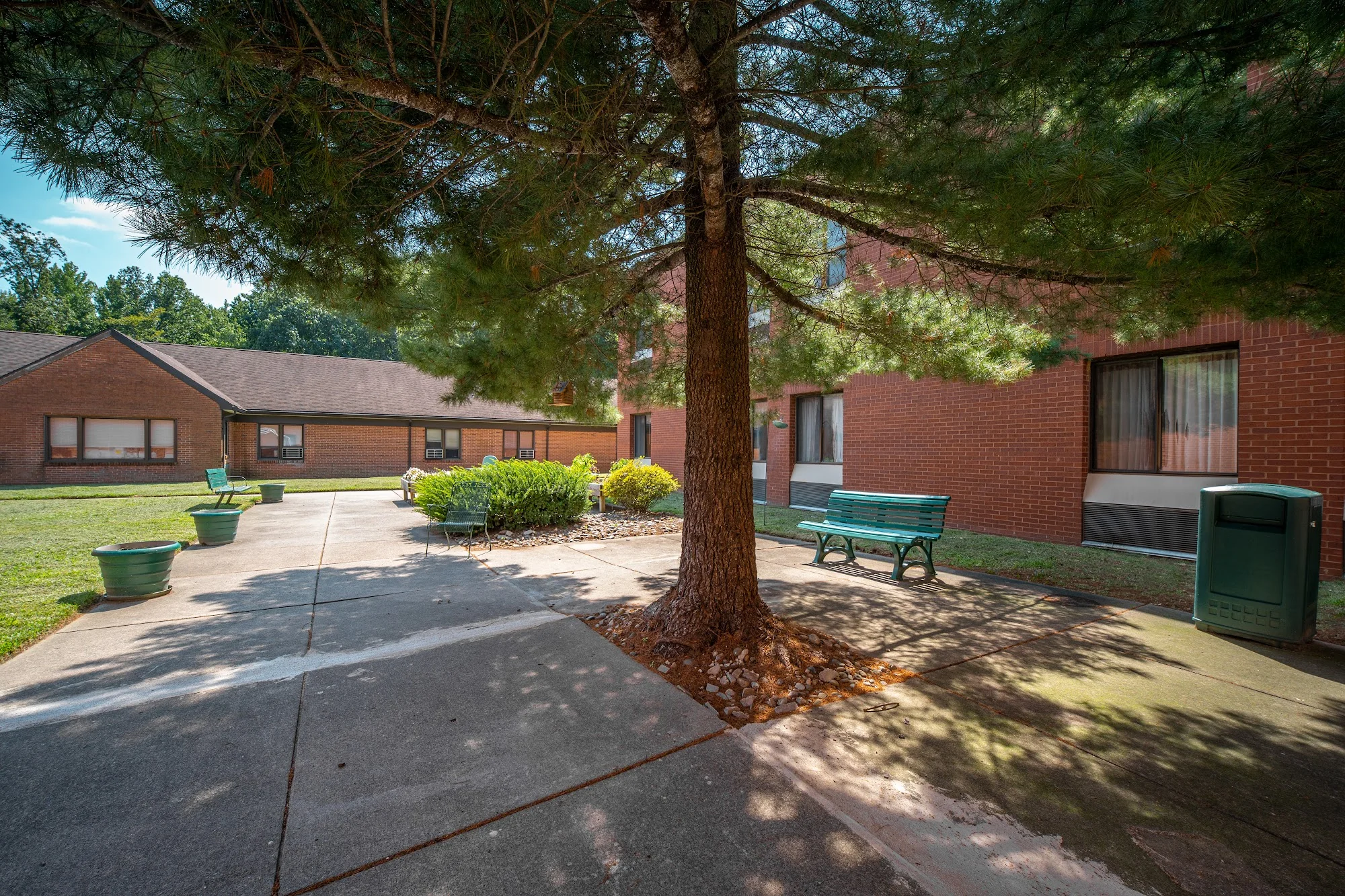COMPLETE CARE AT BURLINGTON WOODS, LLC