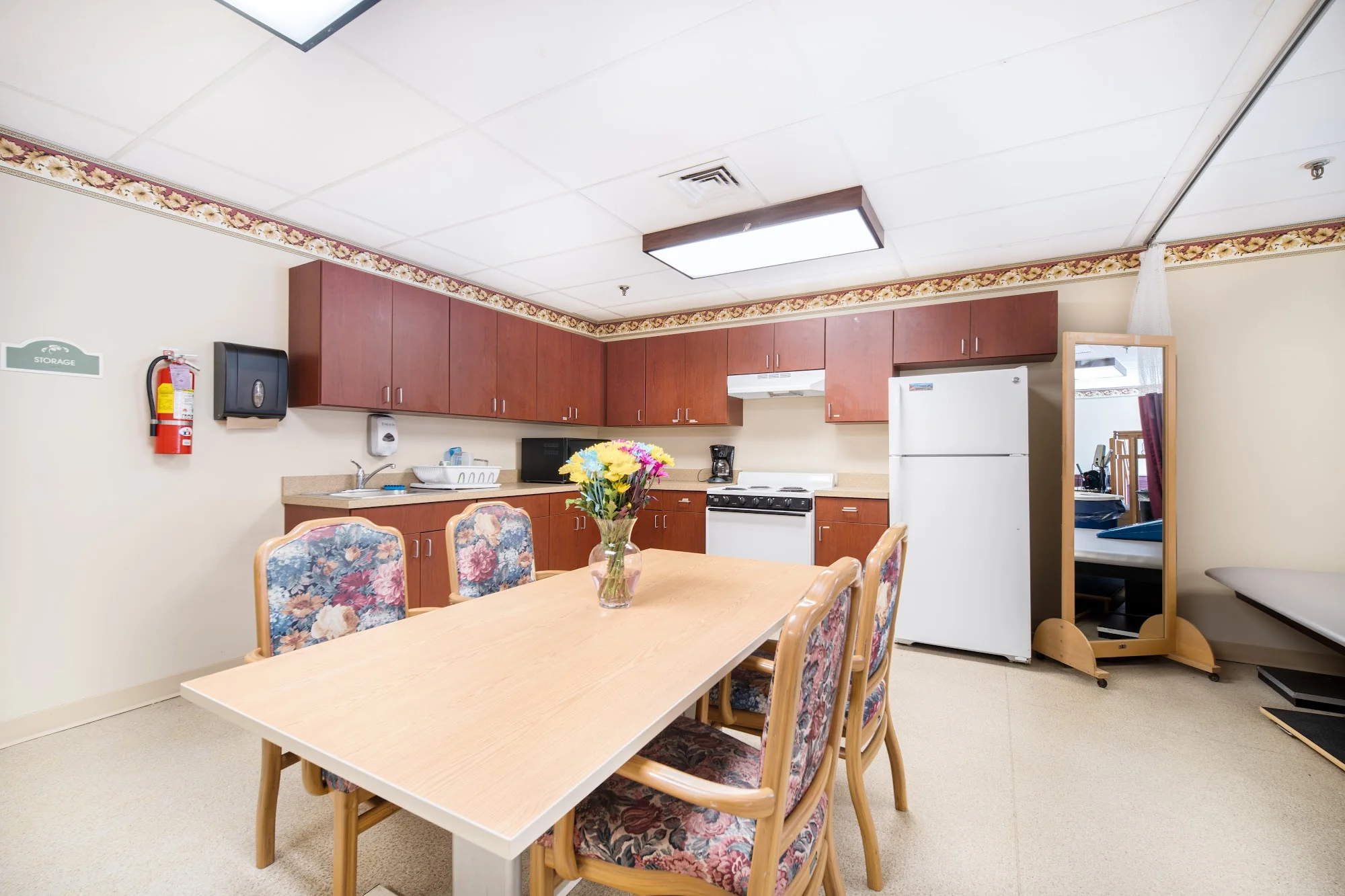COMPLETE CARE AT BURLINGTON WOODS, LLC