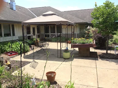 COMPLETE CARE AT MAPLE GROVE LLC