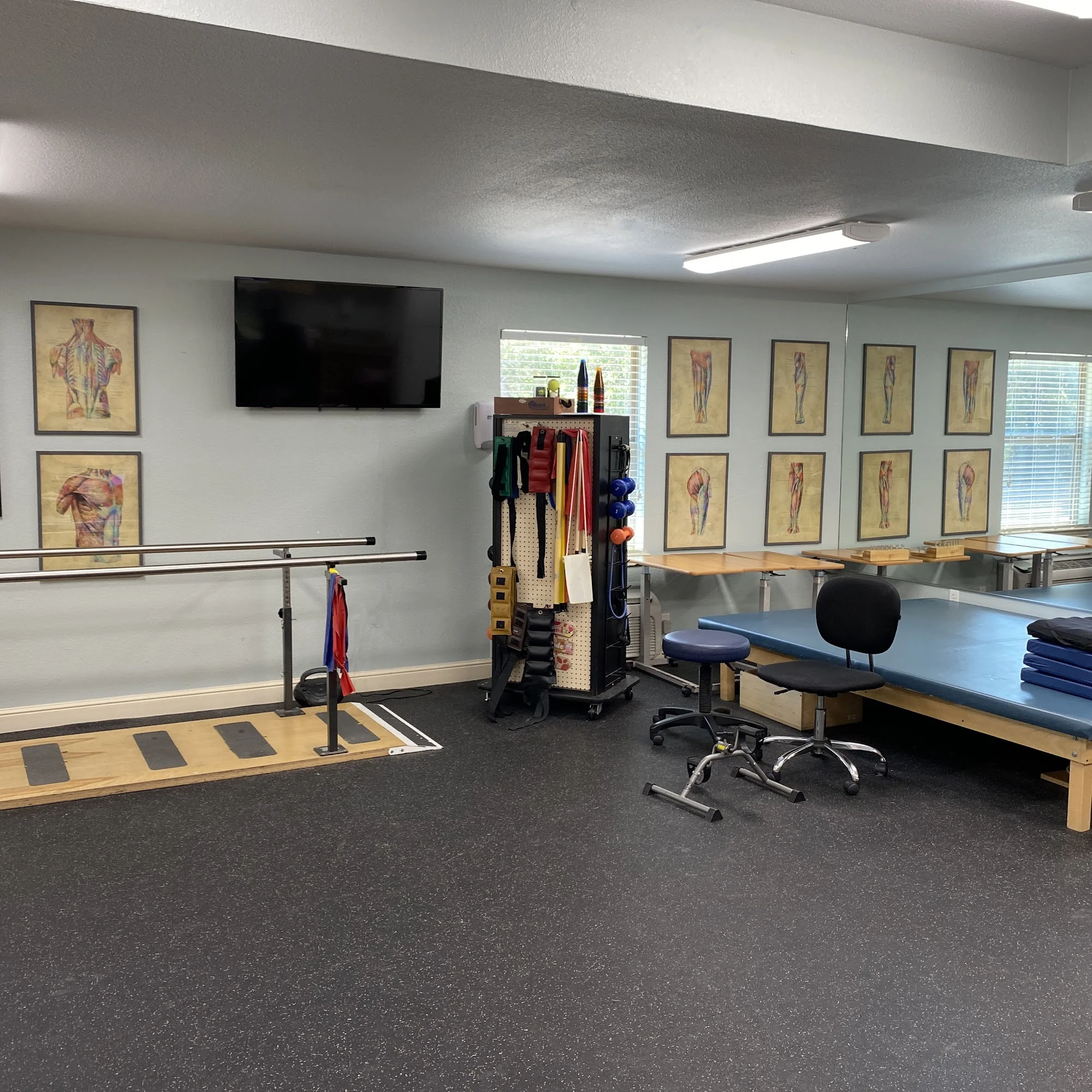 COPPERAS HOLLOW NURSING & REHABILITATION CENTER