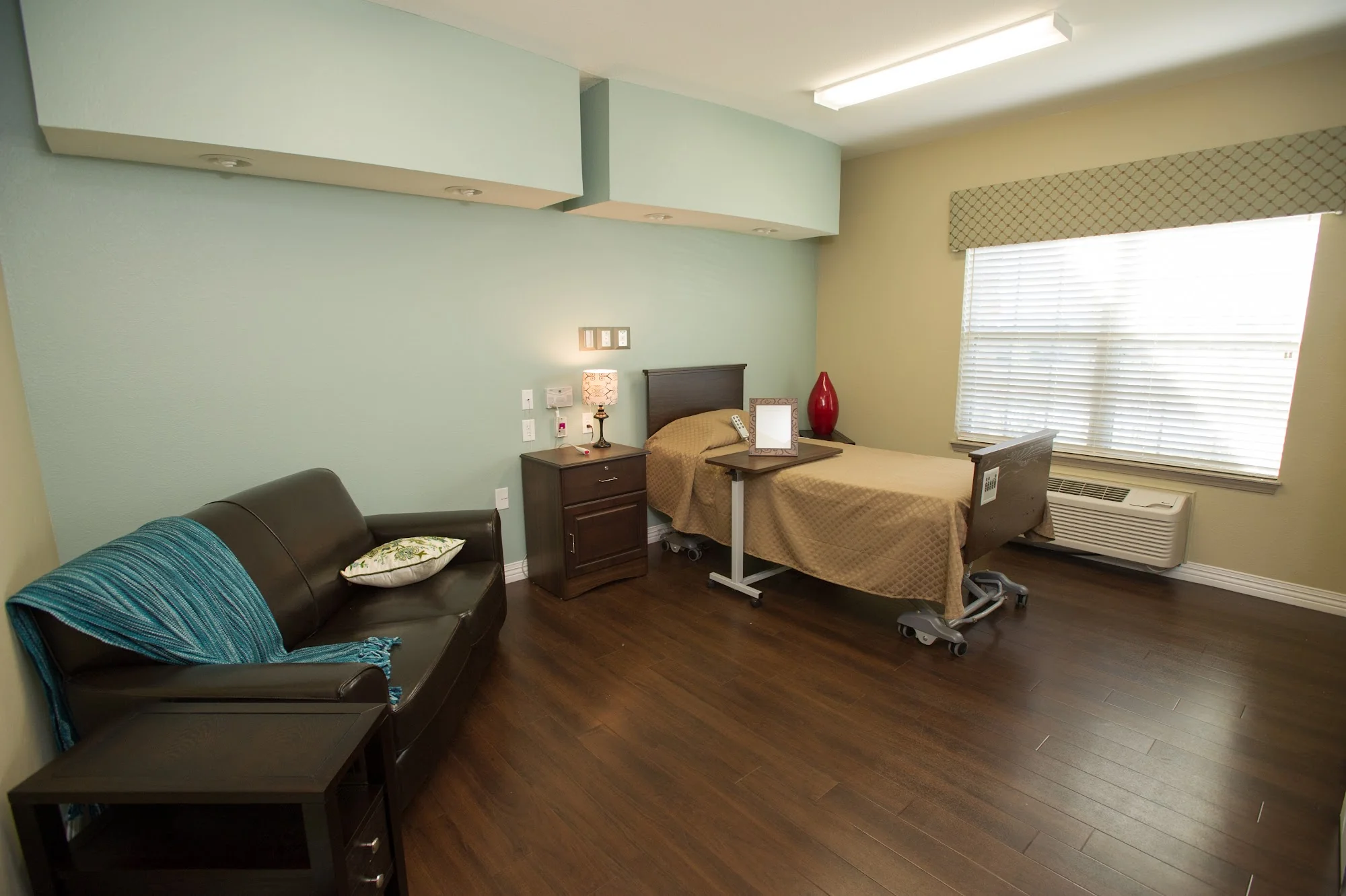 CORINTH REHABILITATION SUITES ON THE PARKWAY