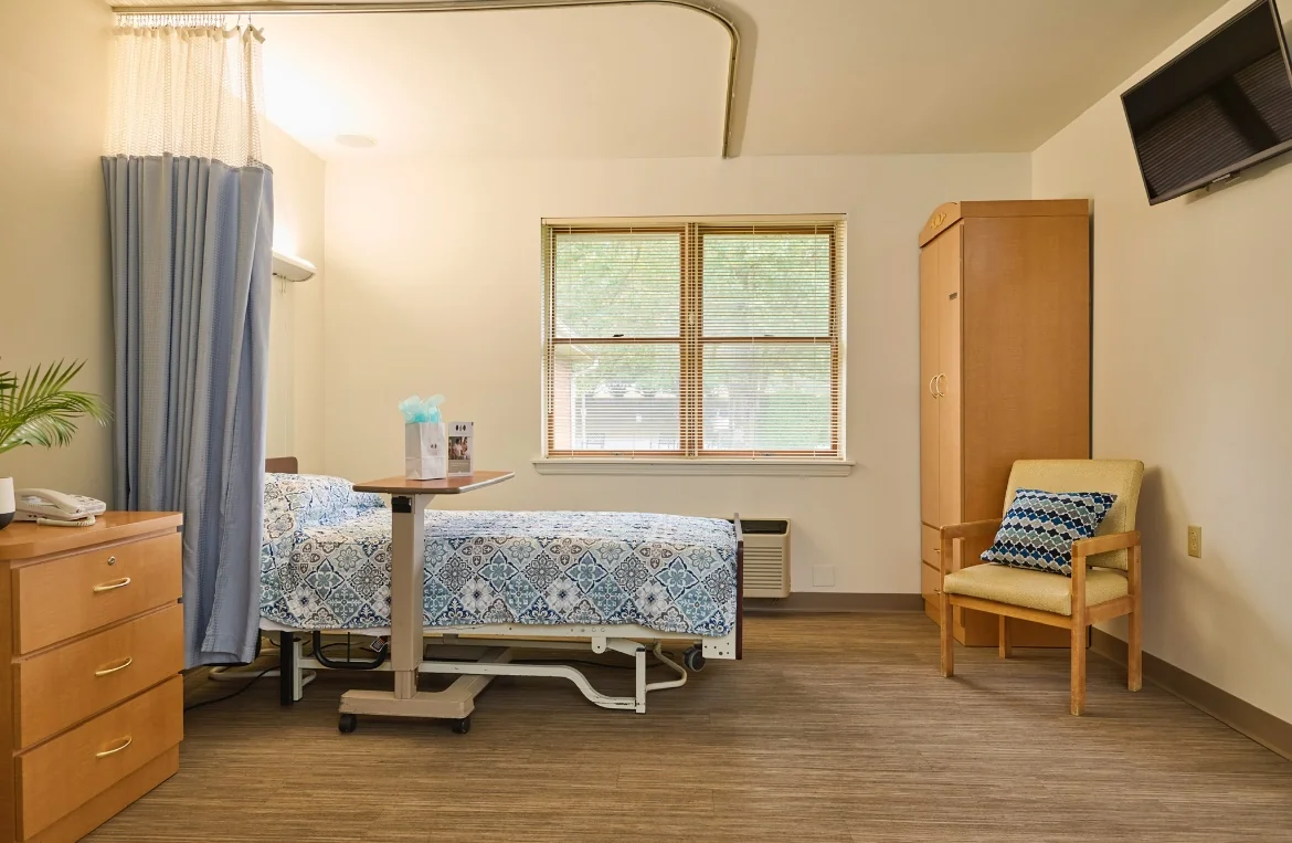COUNTRY ARCH CARE CENTER