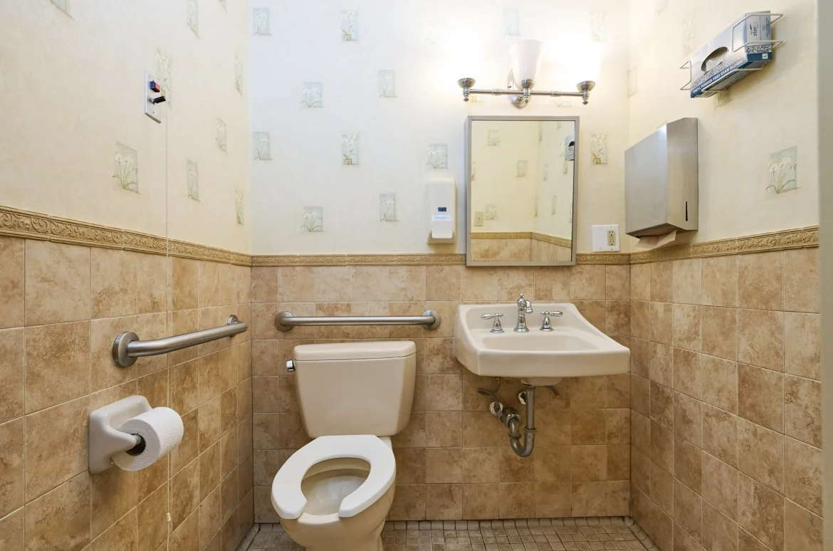 COUNTRY ARCH CARE CENTER
