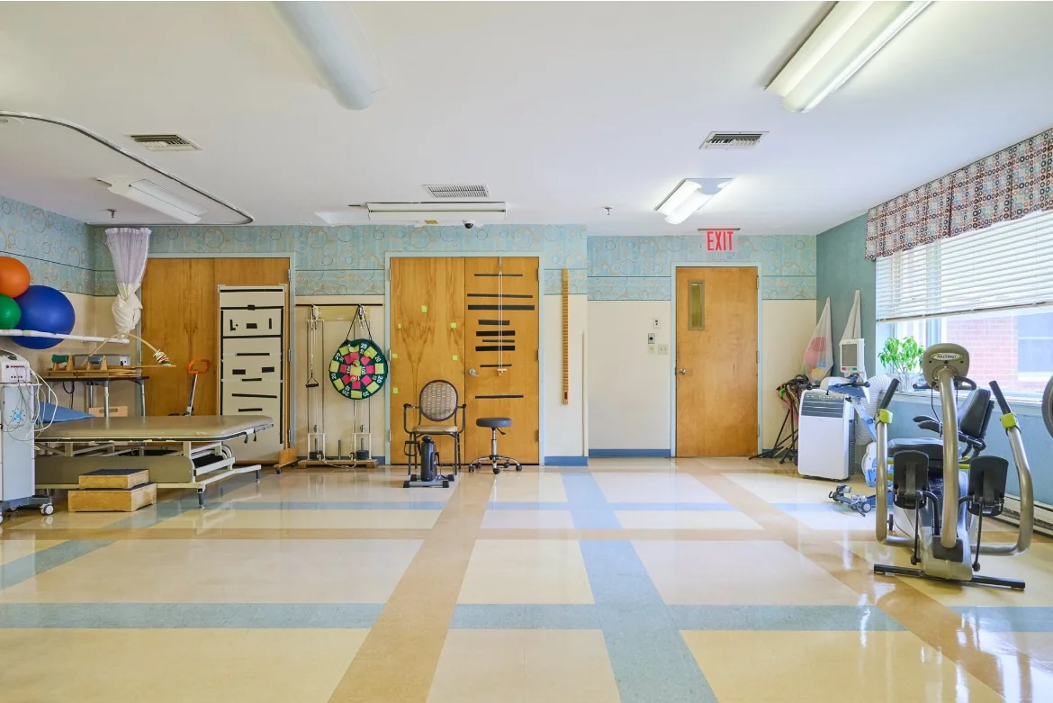 COUNTRY ARCH CARE CENTER