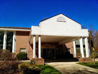 COUNTRY CLUB RET CENTER I I I