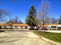 COUNTRY CLUB RET CENTER I I I