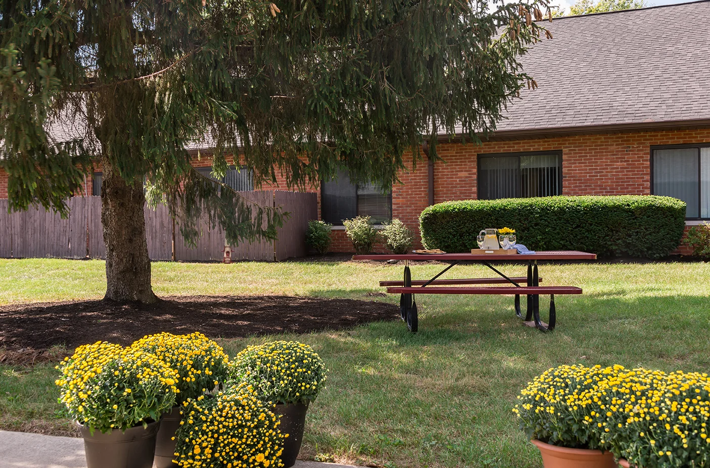 COUNTRYSIDE MANOR HEALTH & LIVING COMMUNITY